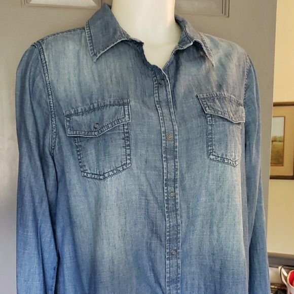 Denim Button-Up Shirt Arizona - Picture 1 of 7